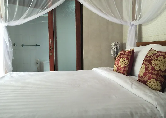 Griya Sriwedari 4*