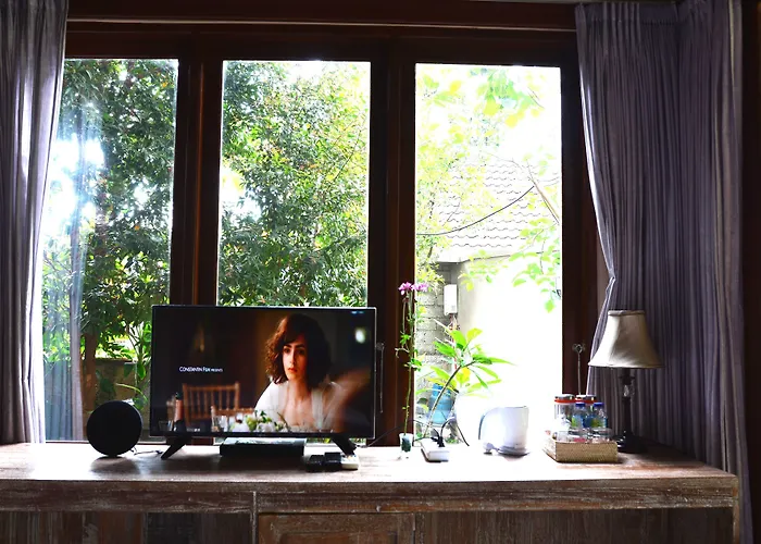 Griya Sriwedari 4*